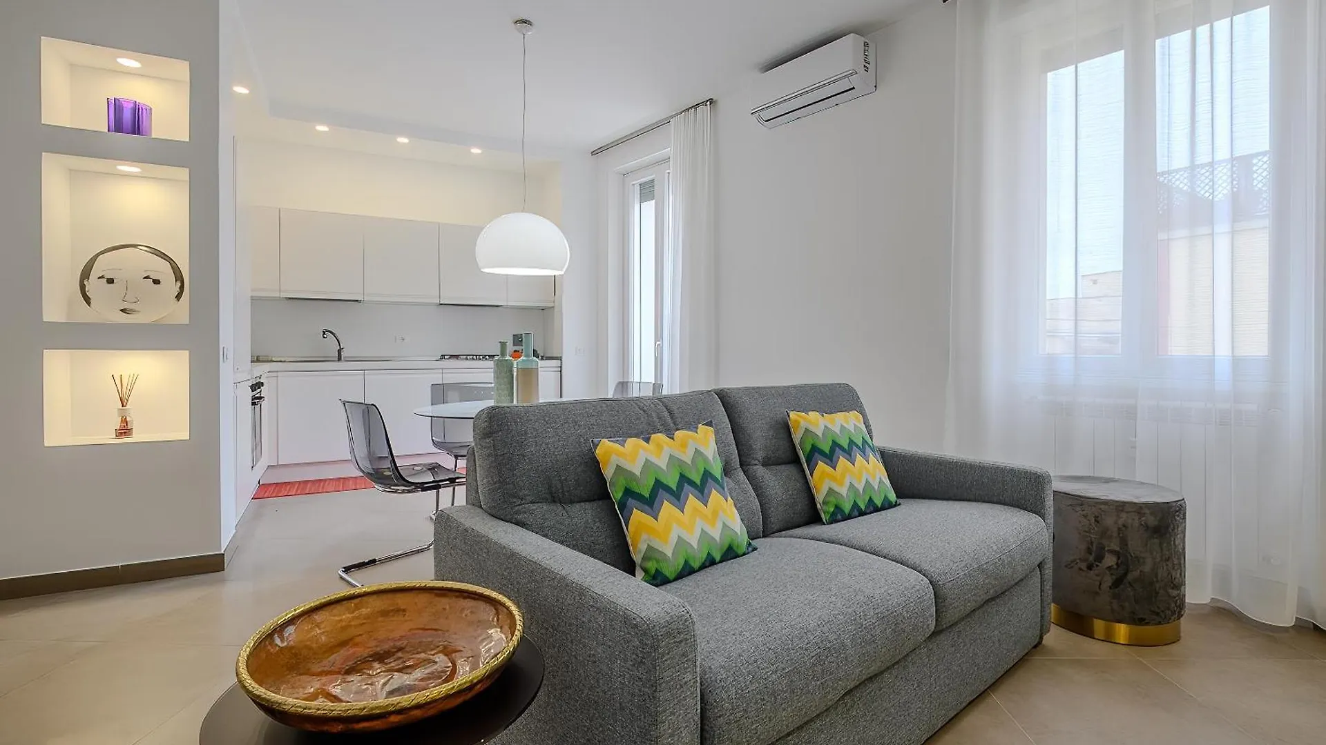 D\'Aquino Apartment St. Peter\'S contacts